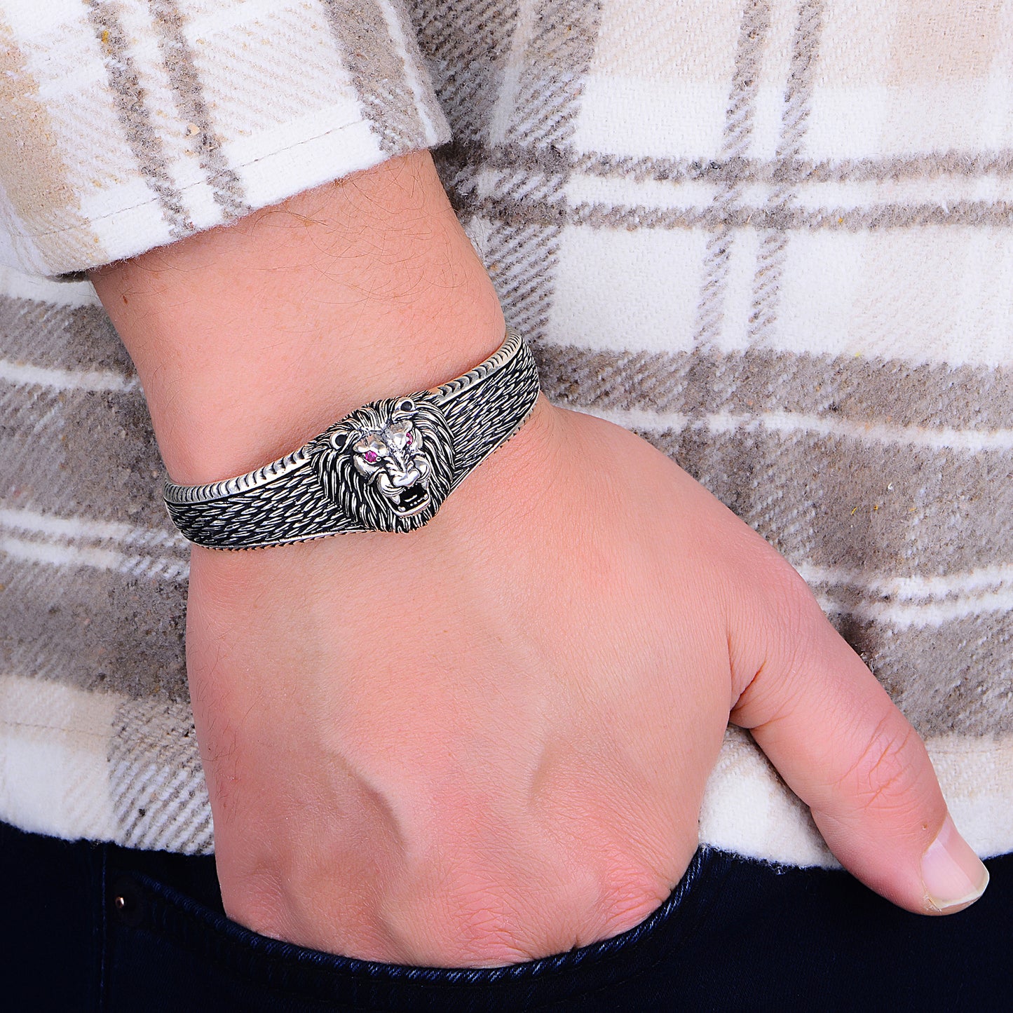 Silver Leon Head Cuff Bracelet