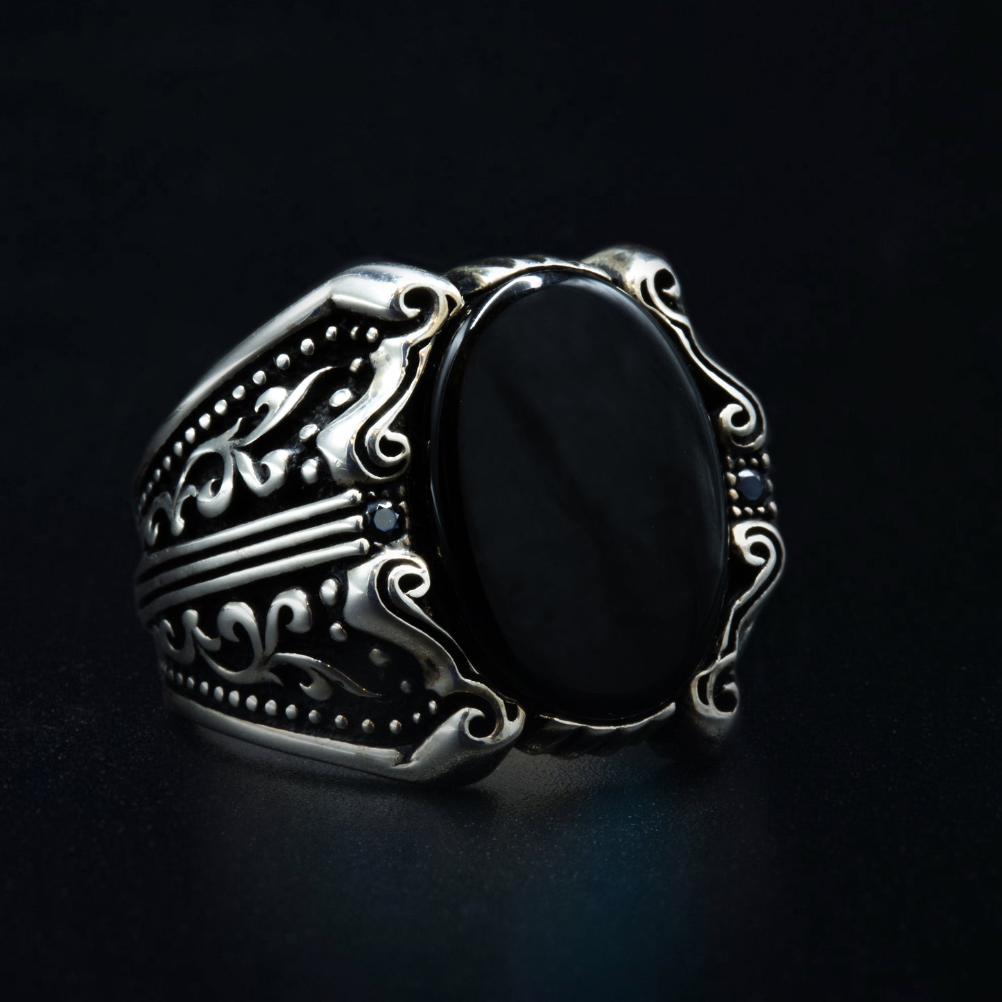Men Silver Handmade Onyx Gemstone Signet Ring