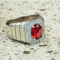 Anillo de plata con rubí minimalista hecho a mano para hombre