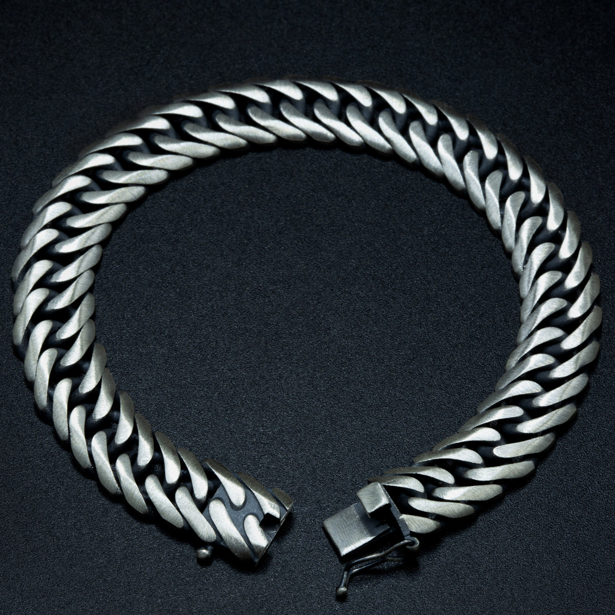 Pulsera de cadena gruesa trenzada ancha hecha a mano de plata 925 para hombre