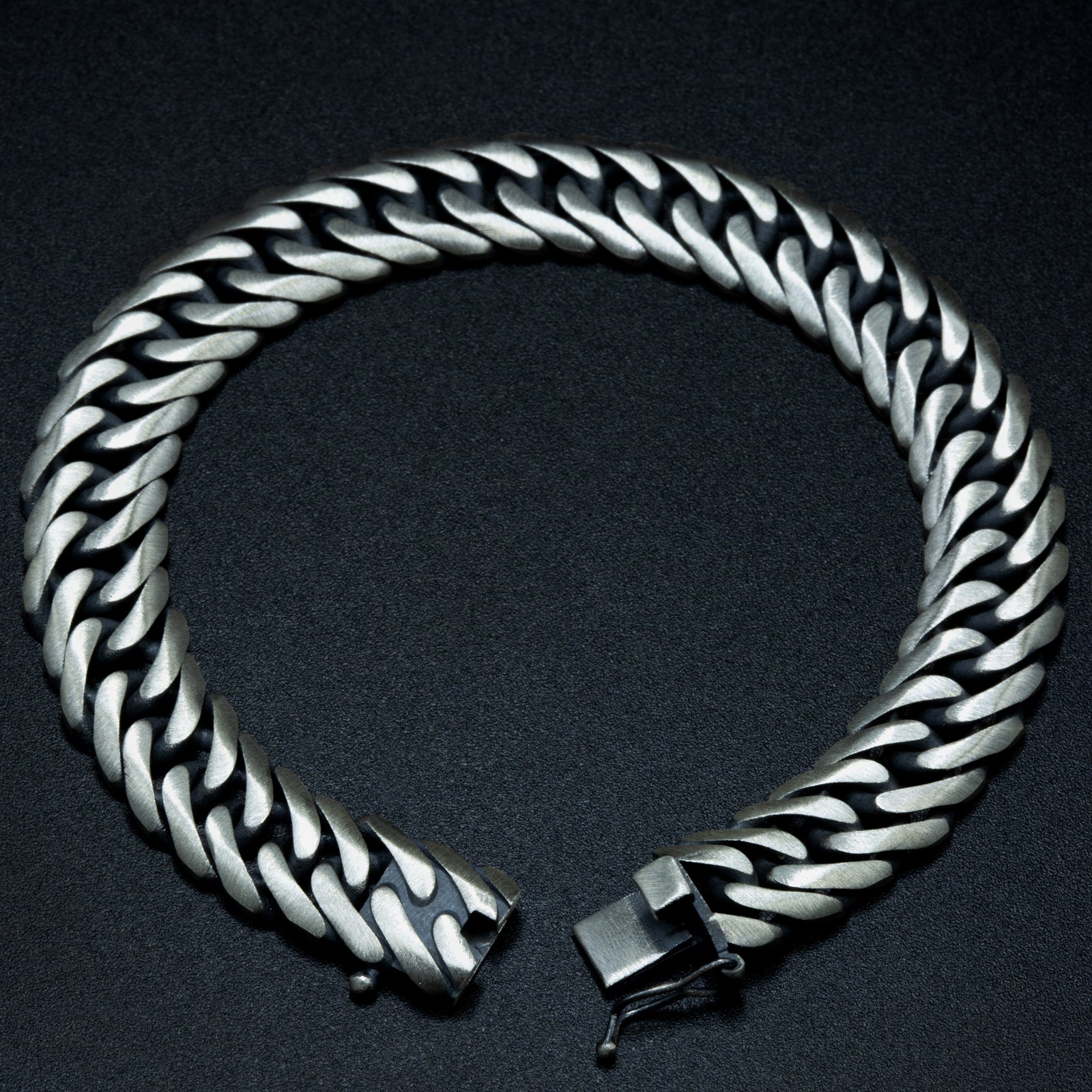 Pulsera de cadena gruesa trenzada ancha hecha a mano de plata 925 para hombre