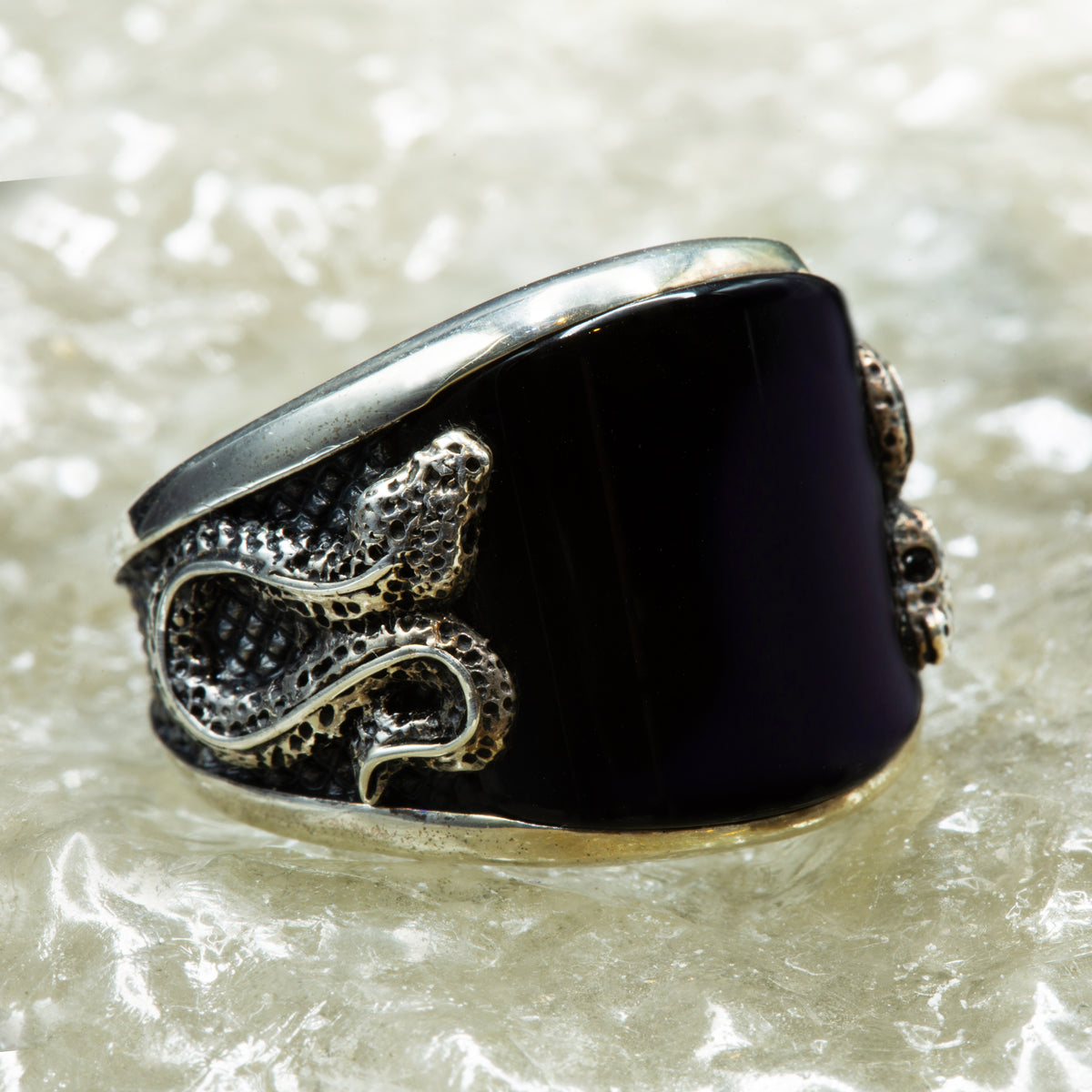 925 Solid Silver Snake Serpent Onyx Gemstone Ring