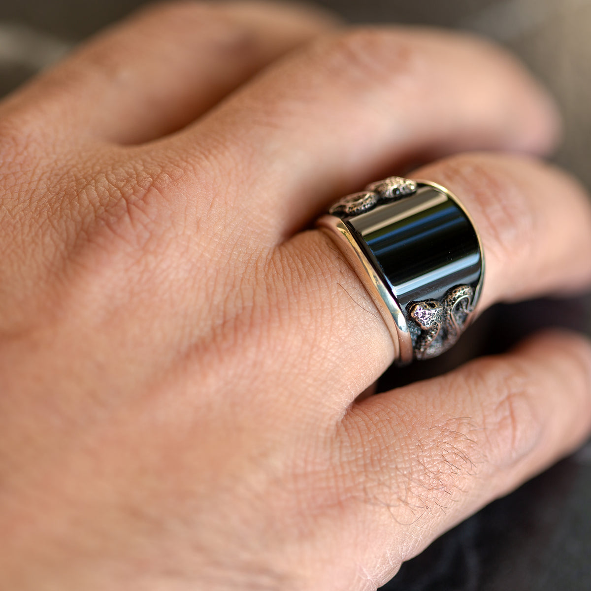 925 Solid Silver Snake Serpent Onyx Gemstone Ring