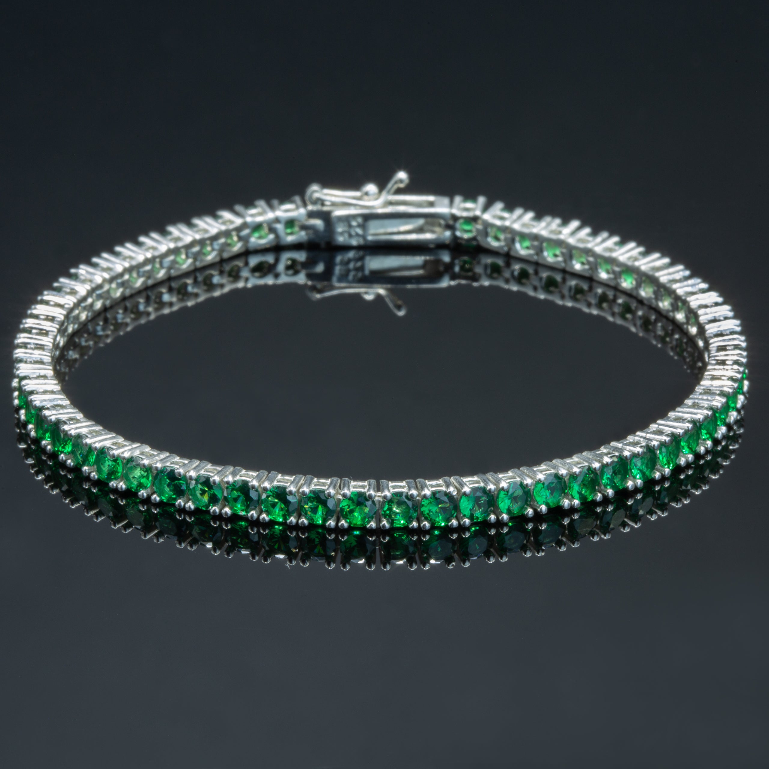 Men Silver Emerald Gemstone Elegant Tennis Chain Bracelet