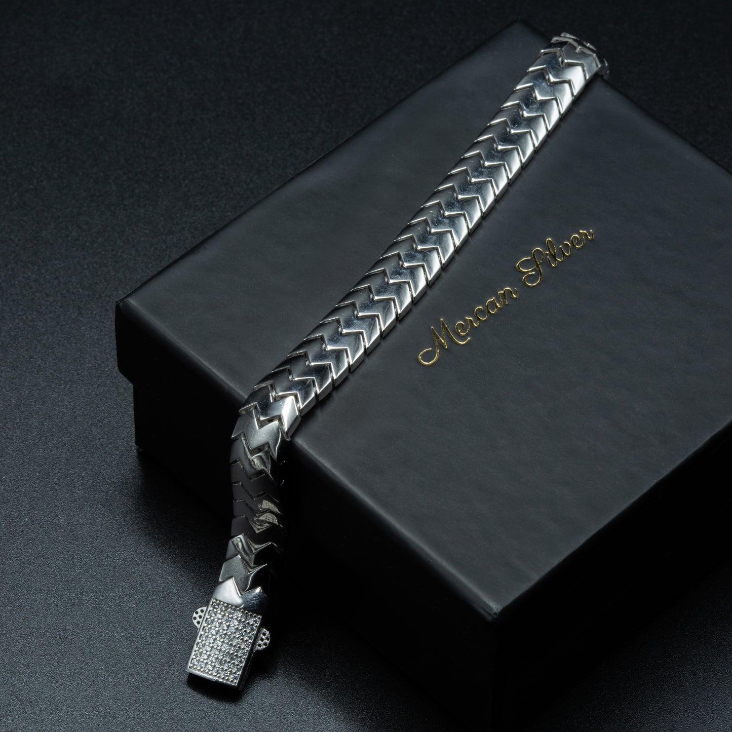 Men Silver Handmade Elegant 10mm Snake Chain Bracelet