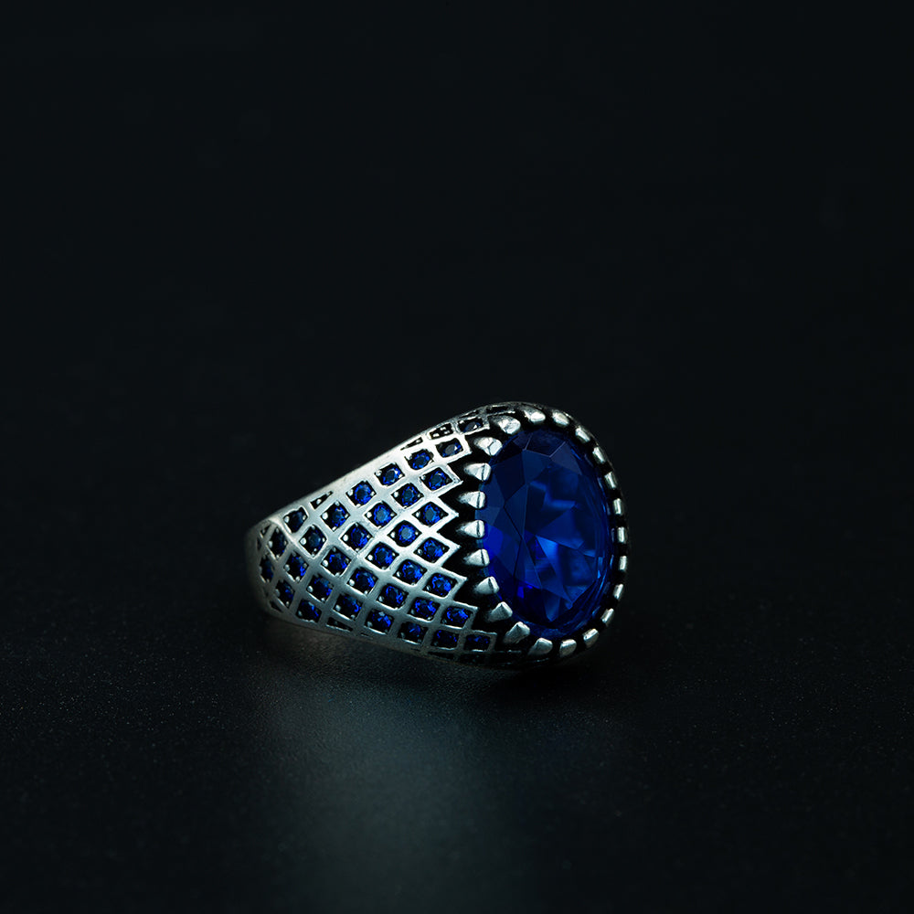 Men Silver Oval Blue Minimal Sapphire Ring