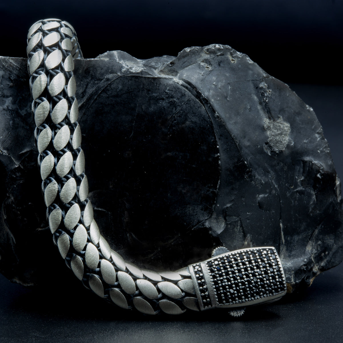 Pulsera de cadena de serpiente gruesa tipo palomitas de maíz, hecha a mano en plata de 10 mm para hombre