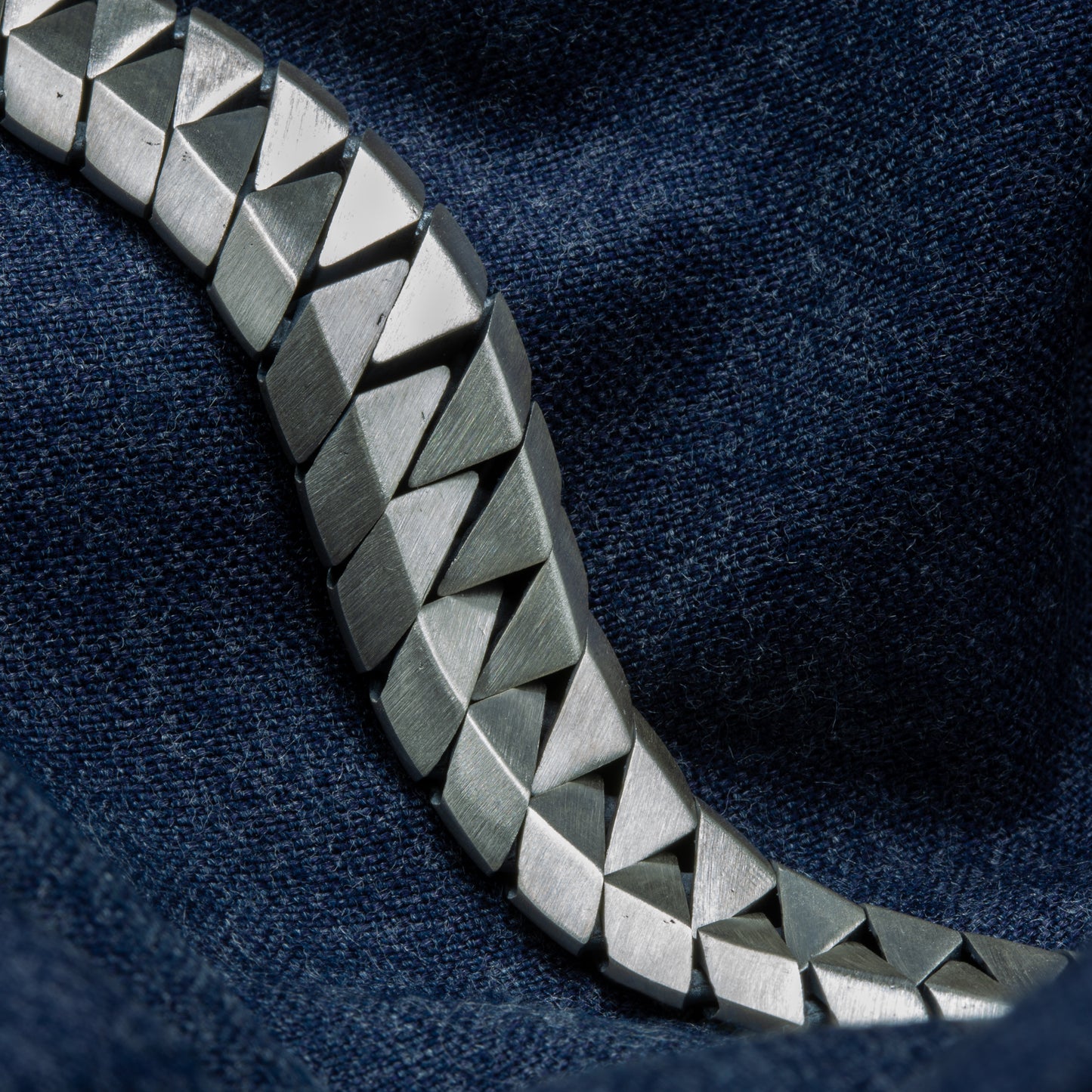 Silver Men Heavy 18MM Curb Gourmet Chain Bracelet