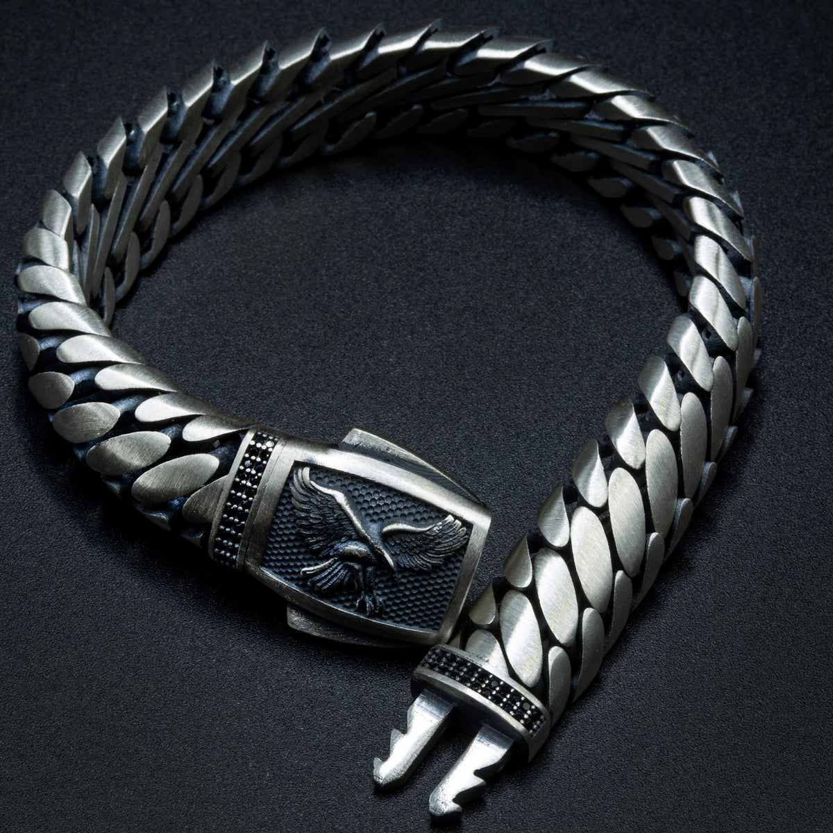 Pulsera de cadena maciza gruesa con figura de águila doble de plata 925