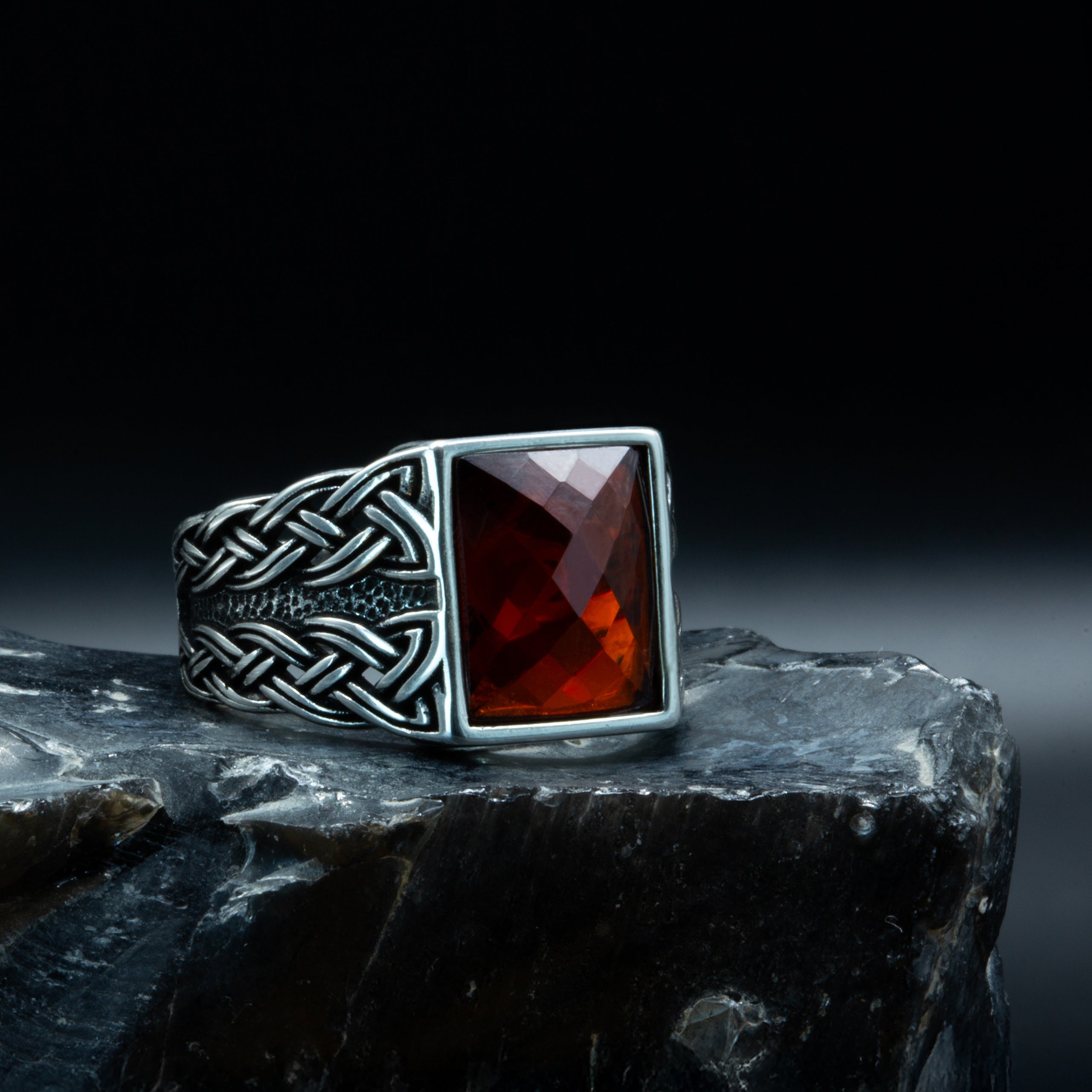 925 Sterling Silver Red Garnet Gemstone Ring