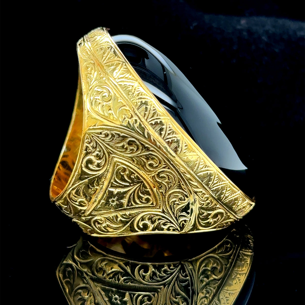 Großer vergoldeter Onyxring für Männer aus Silber