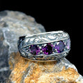Herrenring aus handgefertigtem, graviertem Amethyst