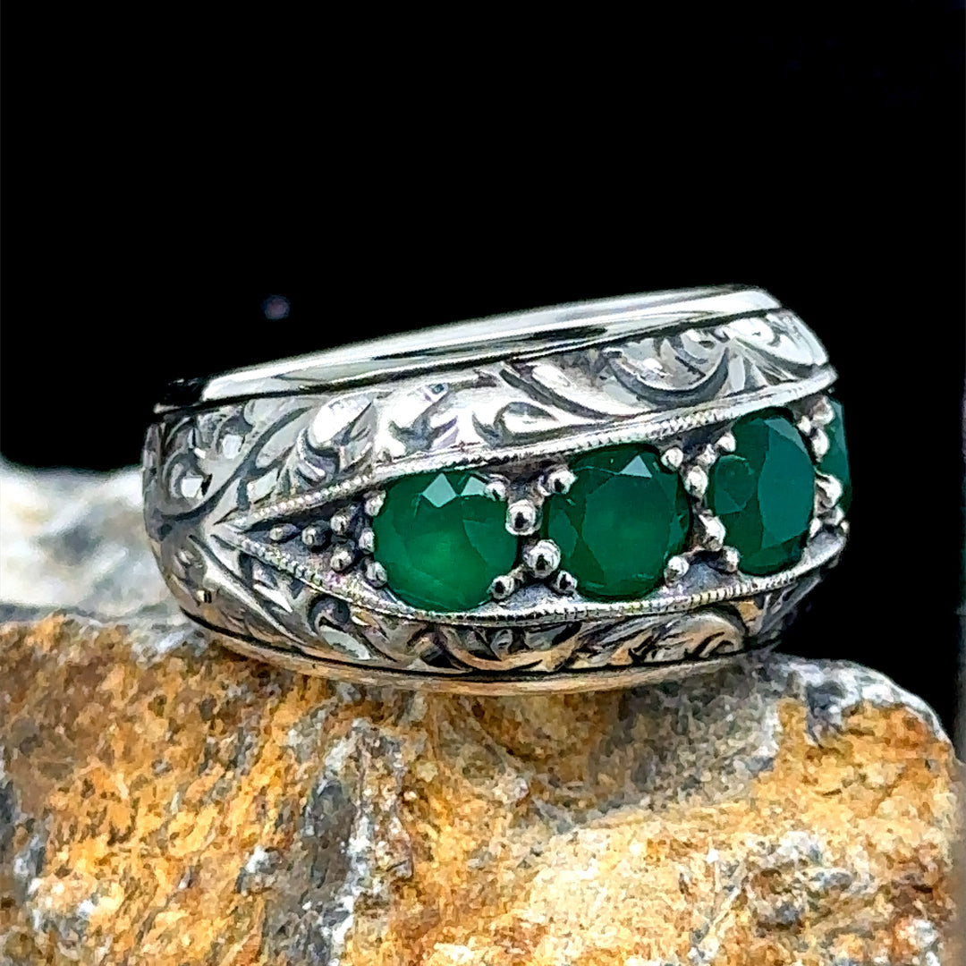 Men Handmade Green Emerald Gemstone Band Ring