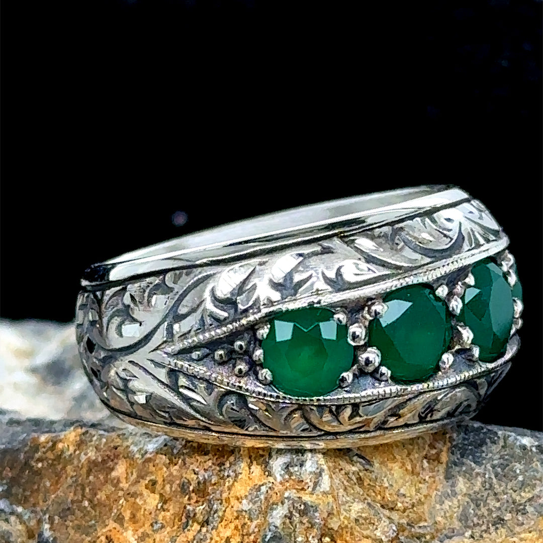 Men Handmade Green Emerald Gemstone Band Ring