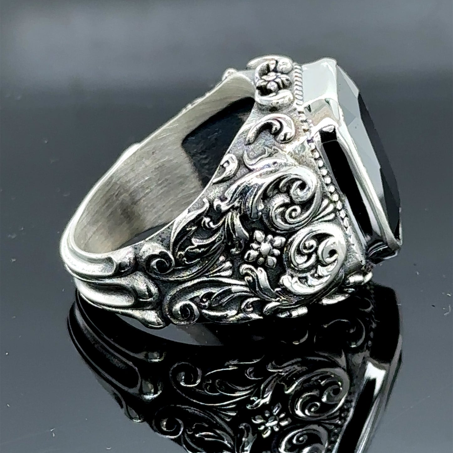 Men Handmade Black Zircon Stone Engraved Silver Ring