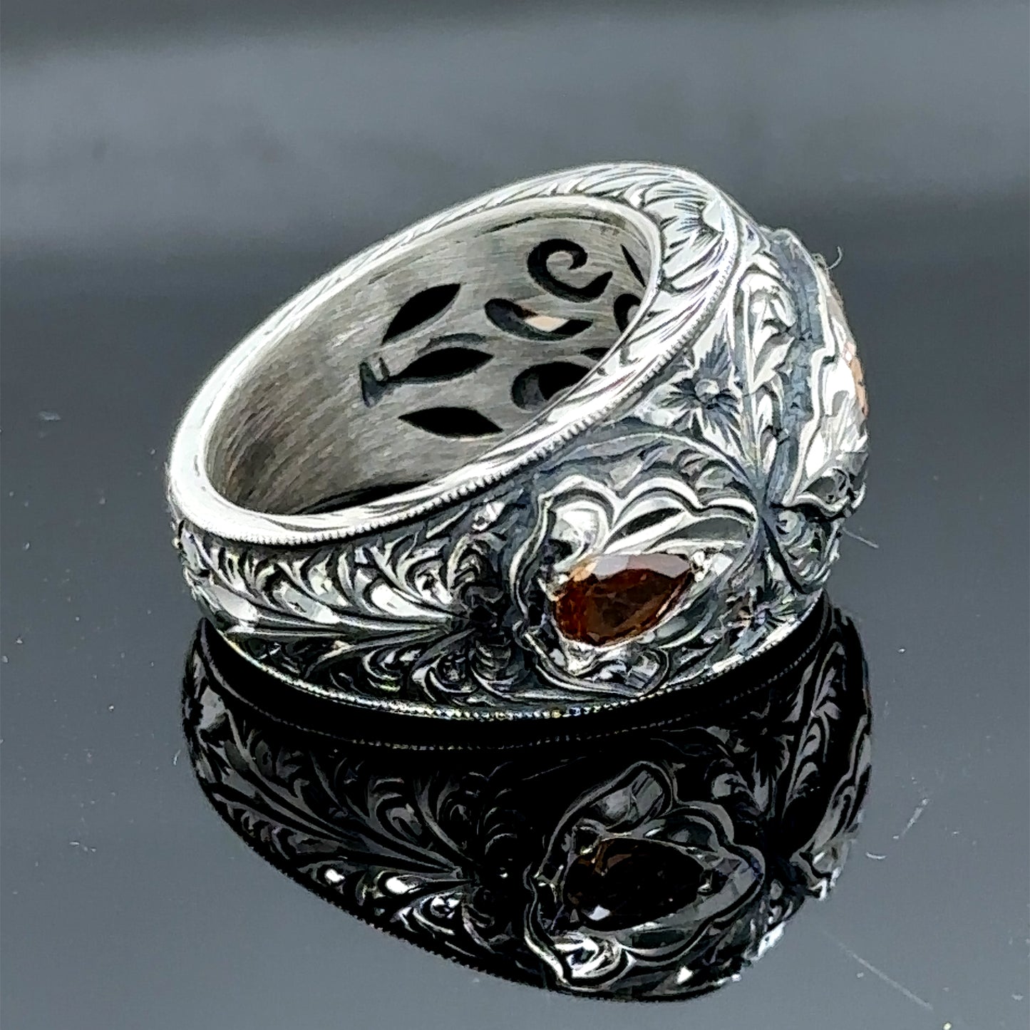 Men Handmade Zultanite Gemstone Engraved Band Ring