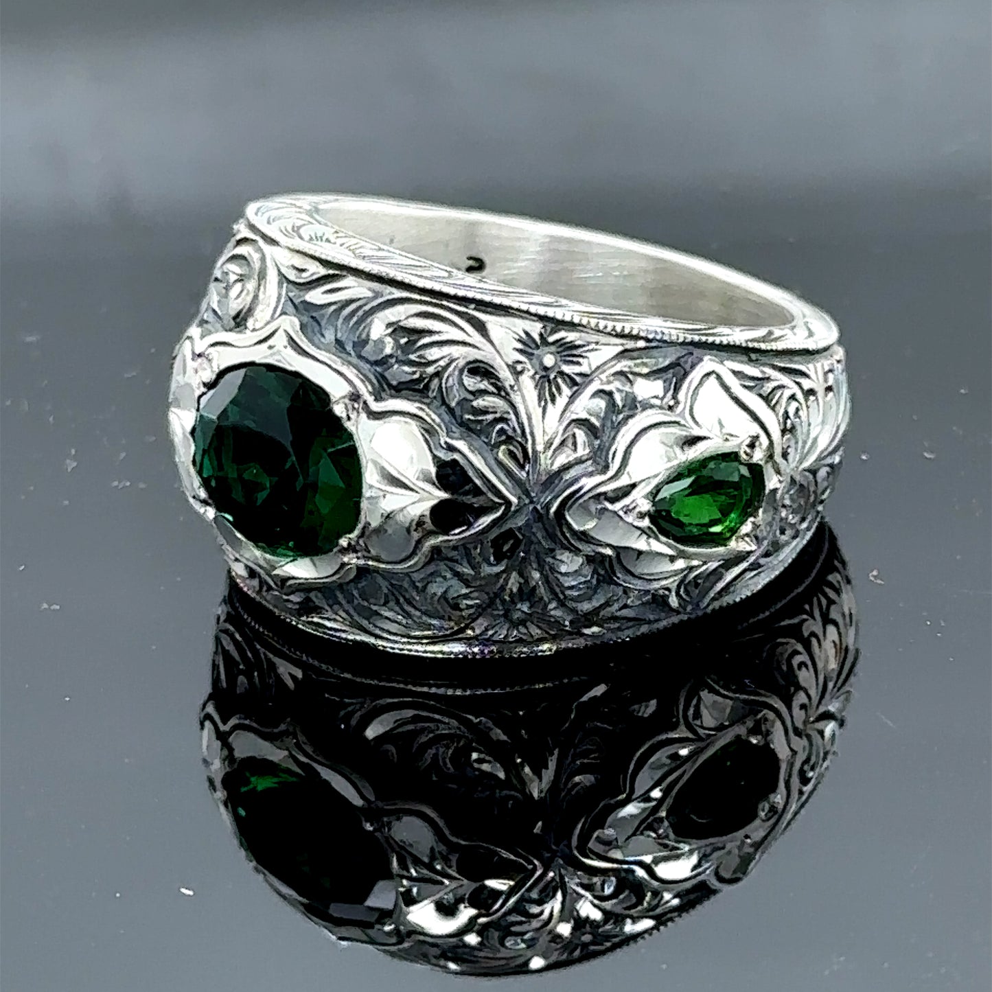 Men Handmade Green Emerald Stone Handmade Wide Ring