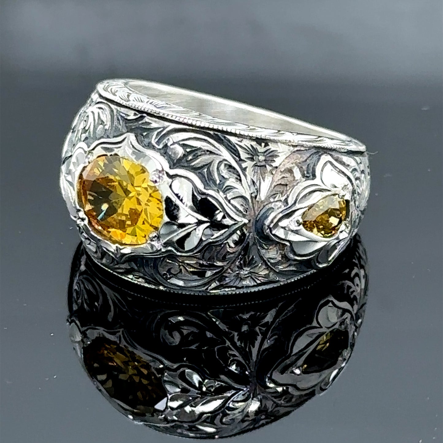 Men Handmade Yellow Citrine Gemstone Engraved Ring