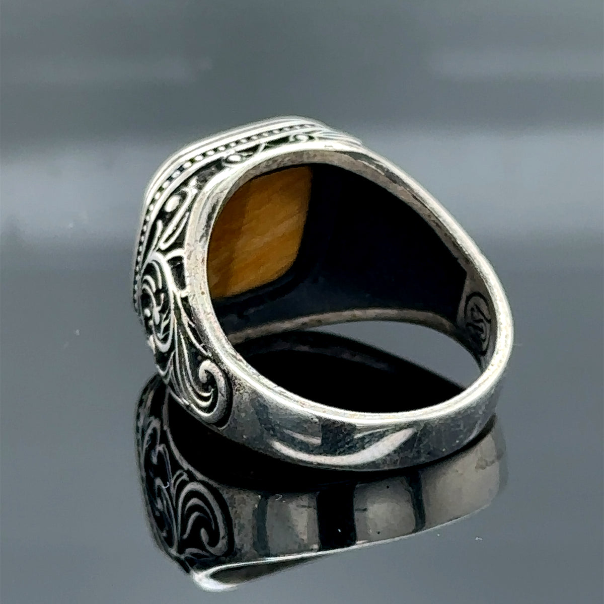 Anillo de plata con piedra preciosa de ojo de tigre minimalista cuadrado para hombre