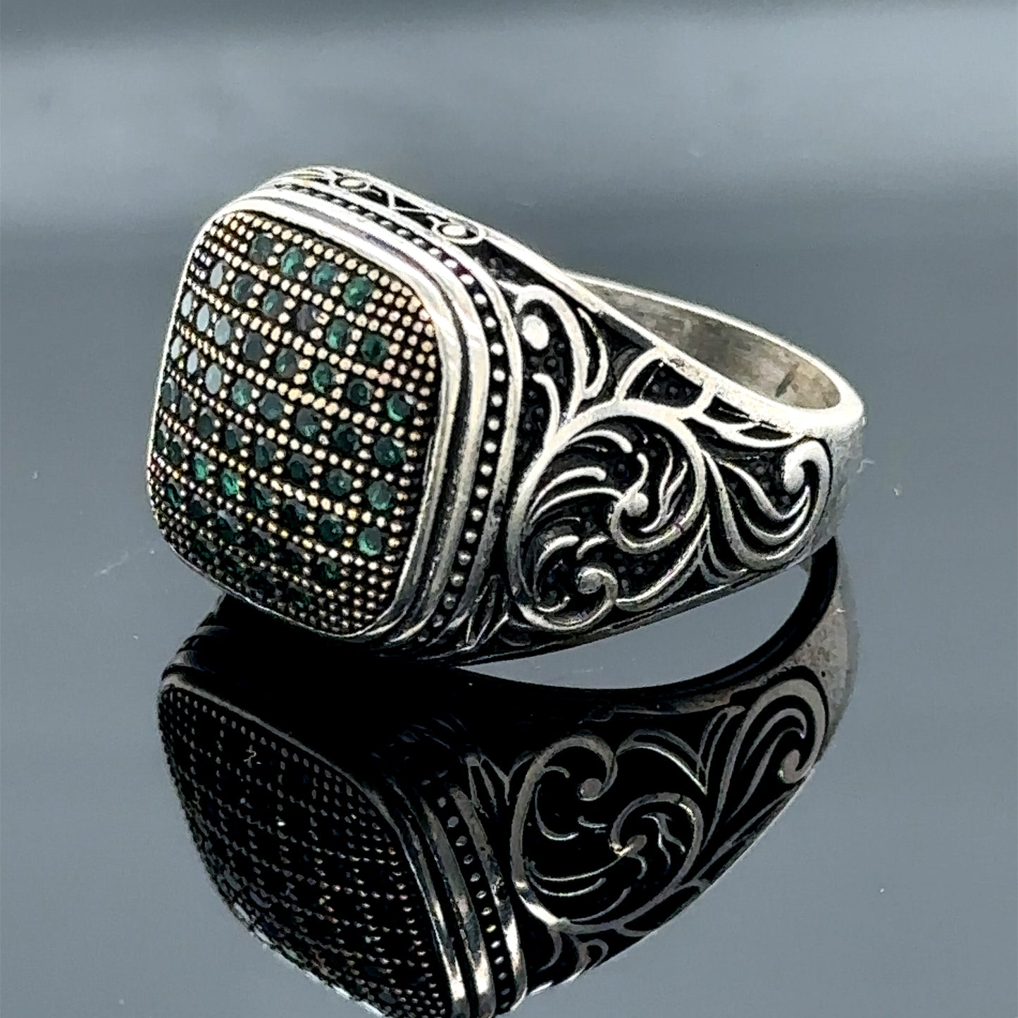 Men Handmade Micro Emerald Gemstone Ring