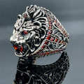 Anillo de cabeza de león salvaje con piedra preciosa rubí de plata