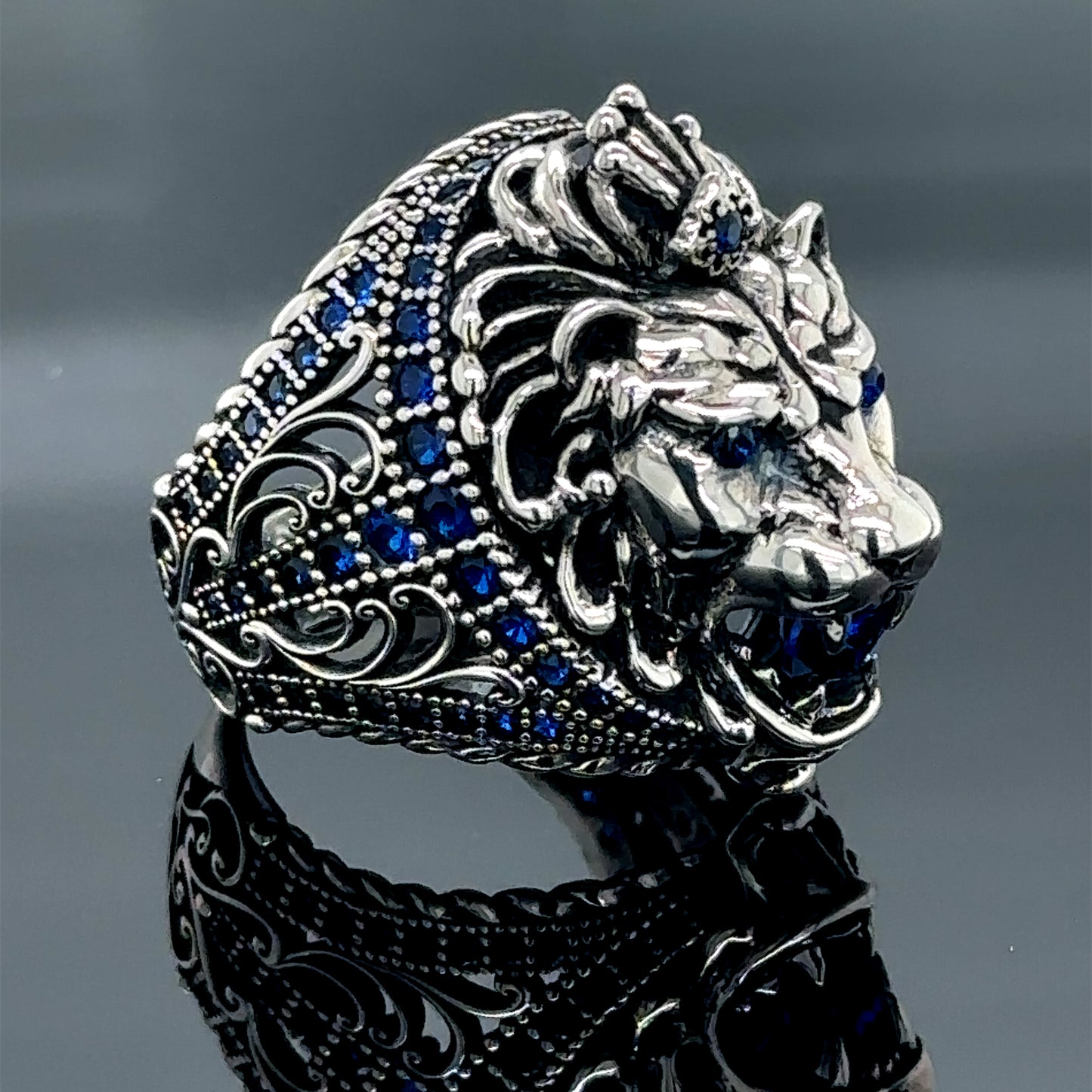 Men Silver Sapphire Stone Leon Head Animal Ring