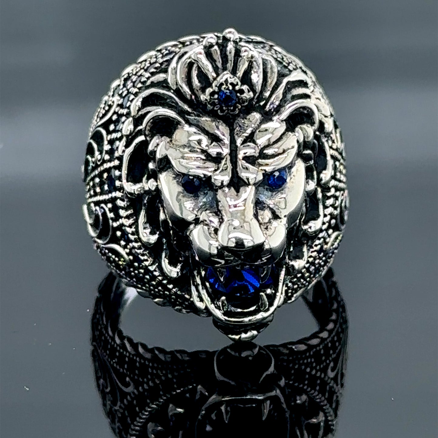 Men Silver Sapphire Stone Leon Head Animal Ring