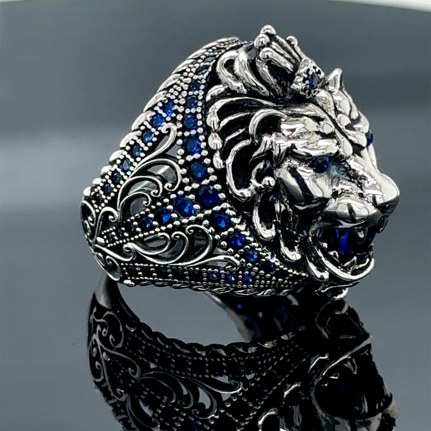 Men Silver Sapphire Stone Leon Head Animal Ring