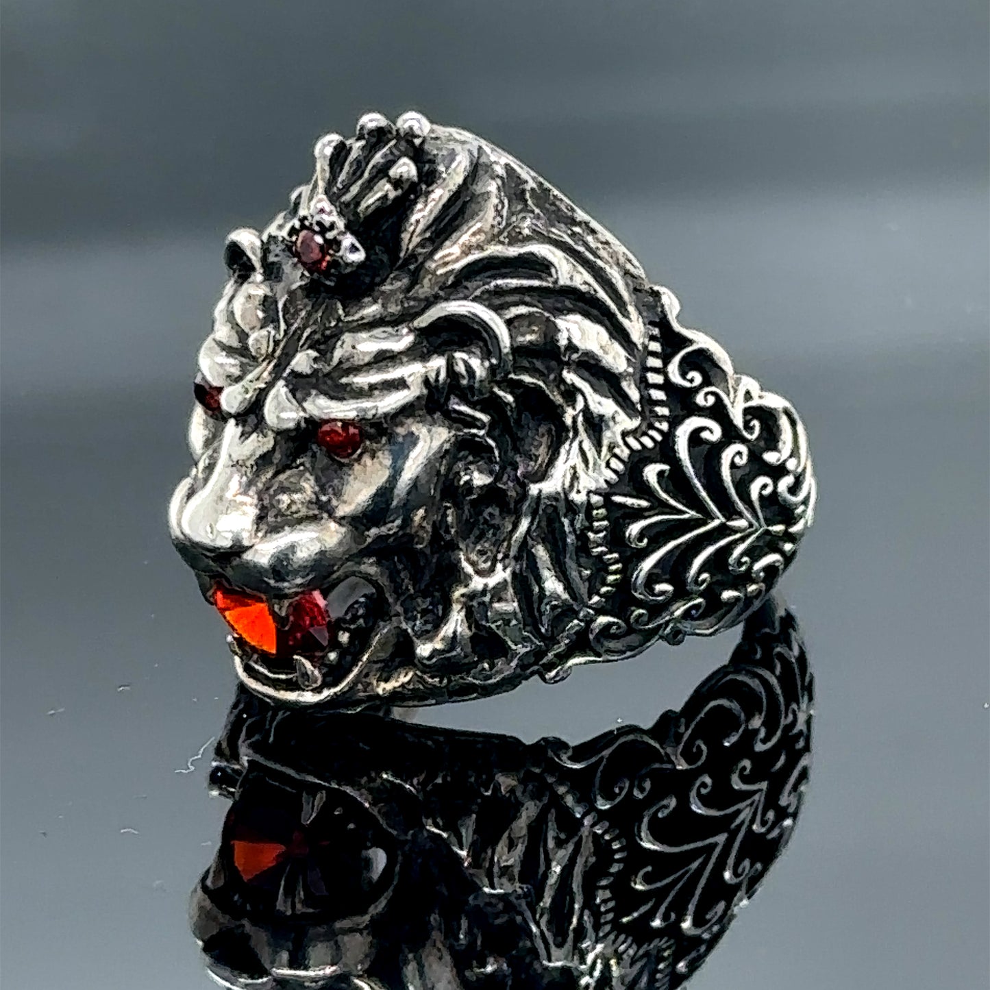 Silver Handmade Ruby Stone Wild Leon Head Ring