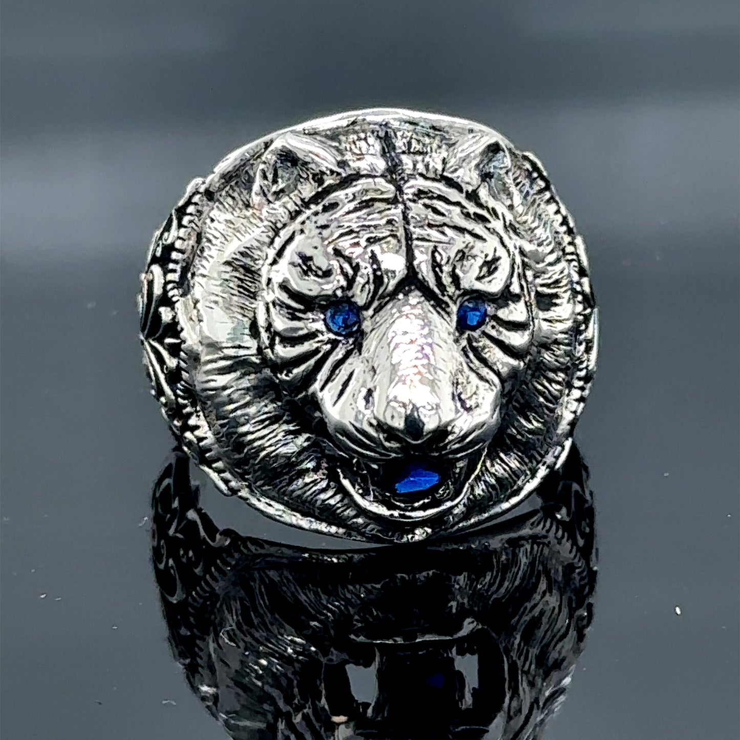 Men Silver Sapphire Stone Tiger Head Ring