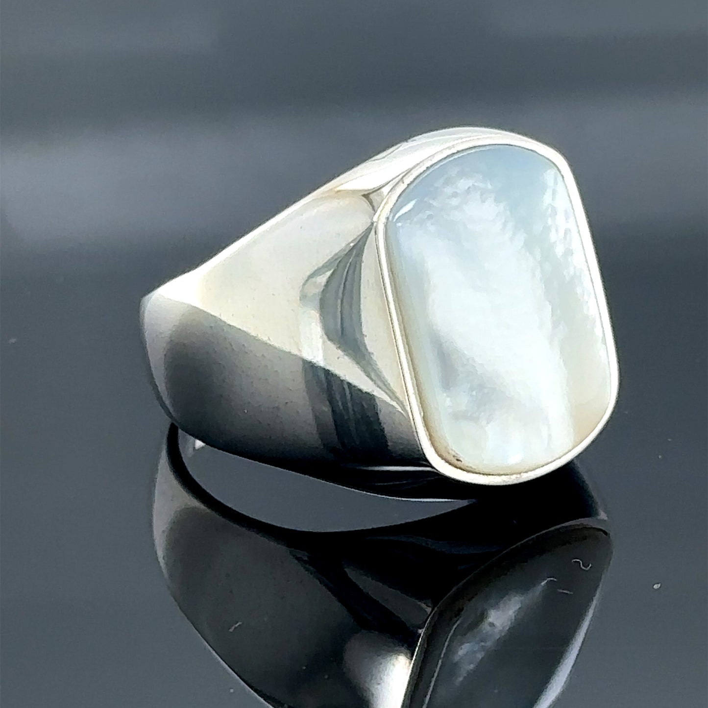 Silver Classic Mother Of Pearl Gemstone Men Ring