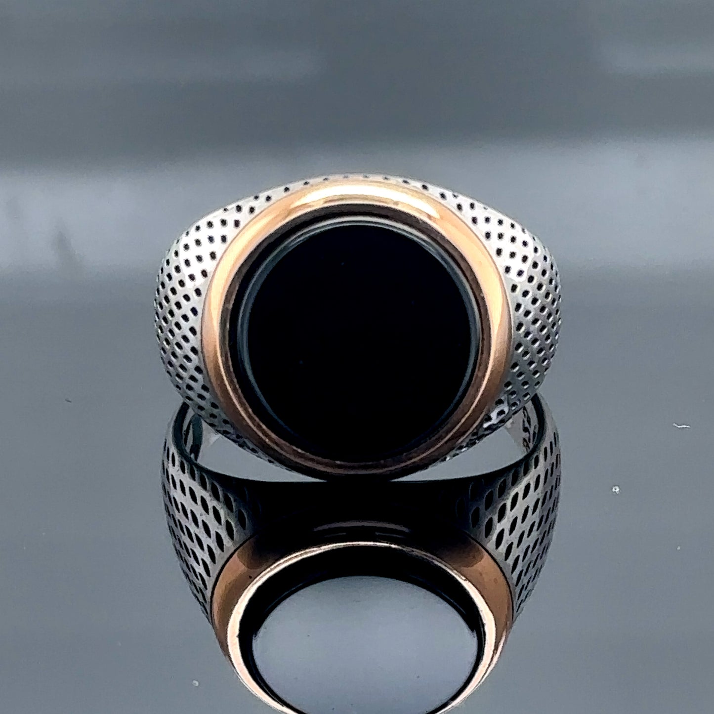 Silver Round Onyx Gemstone Classic Men Ring