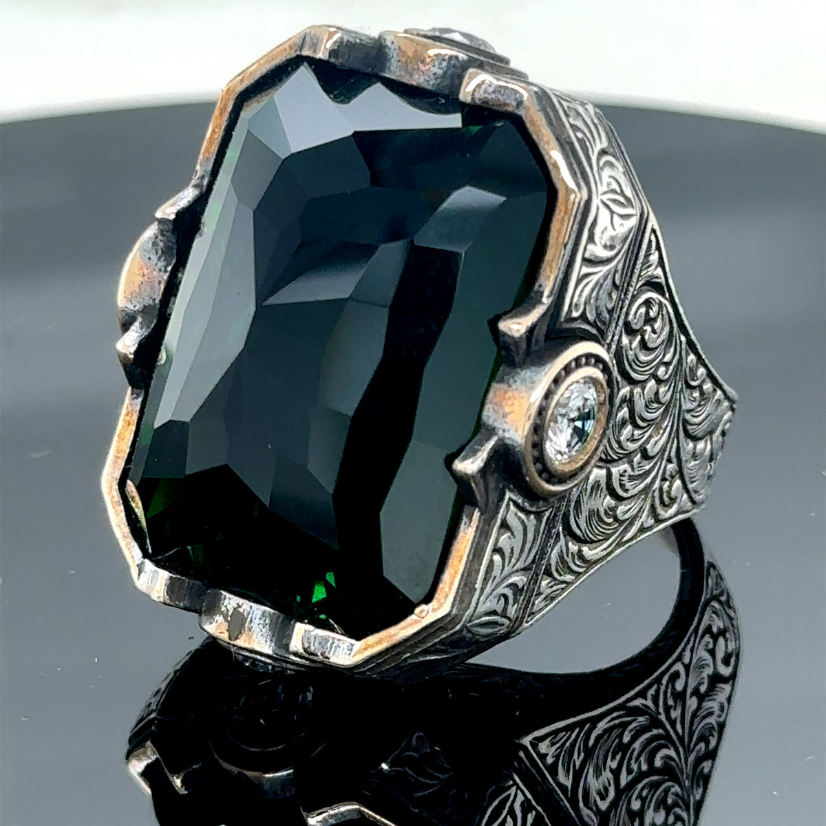 Men Silver Large Green Zircon Emerald Gemstone Ring