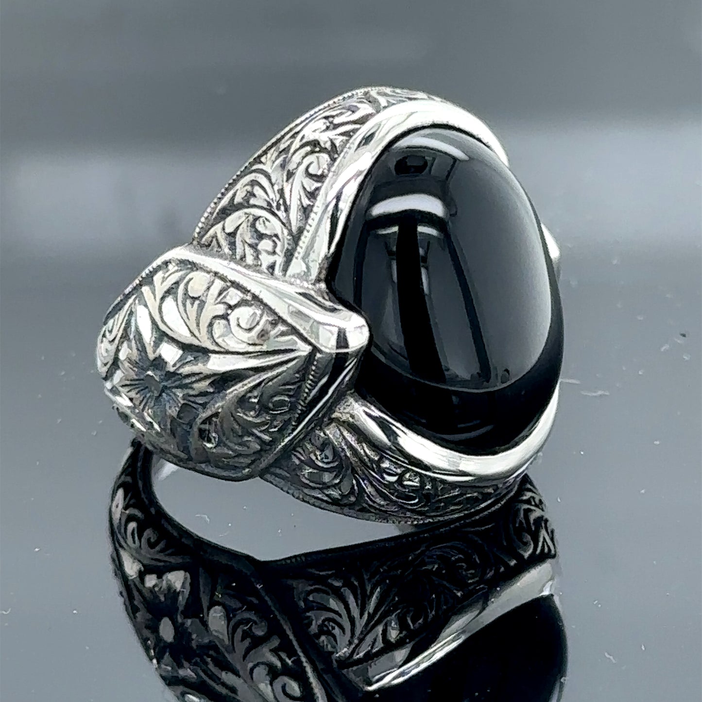 Men Silver Engraved Black Onyx Gemstone Handmade Ring