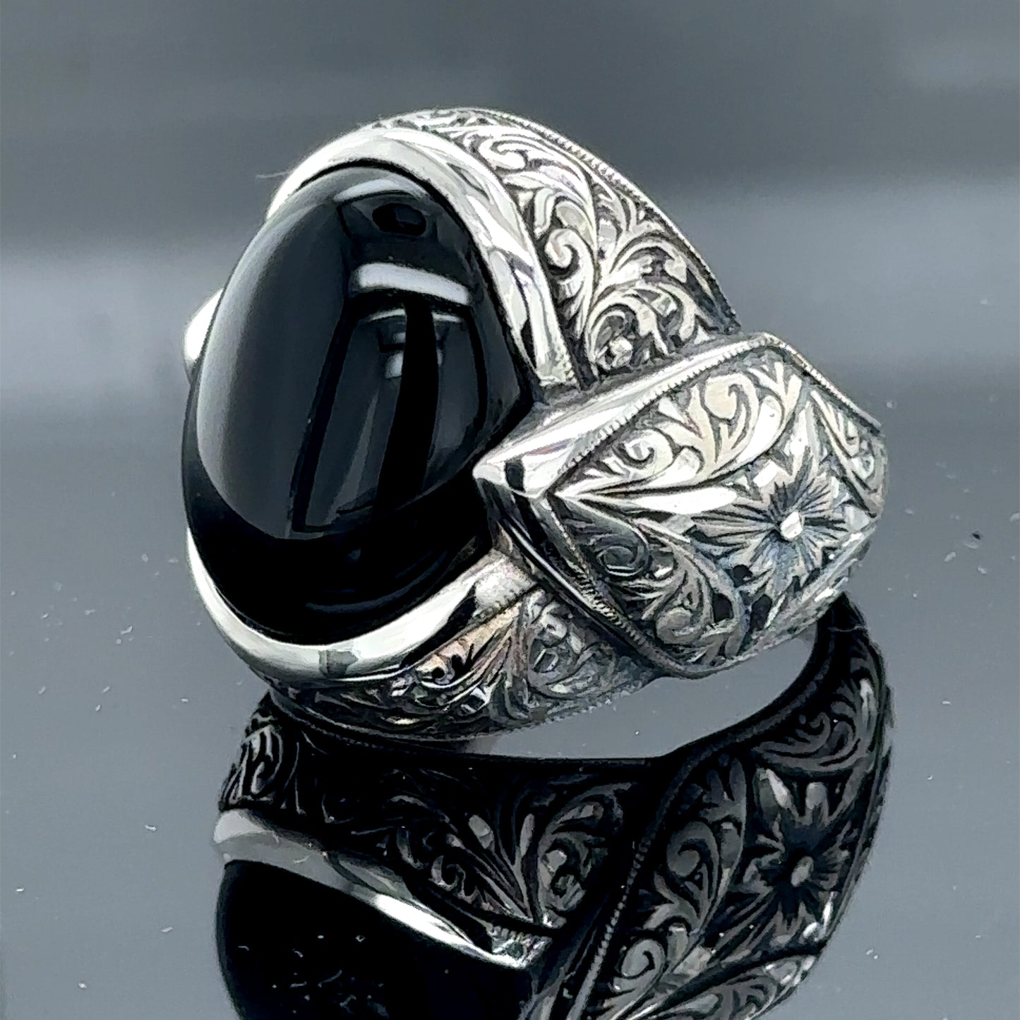 Men Silver Engraved Black Onyx Gemstone Handmade Ring