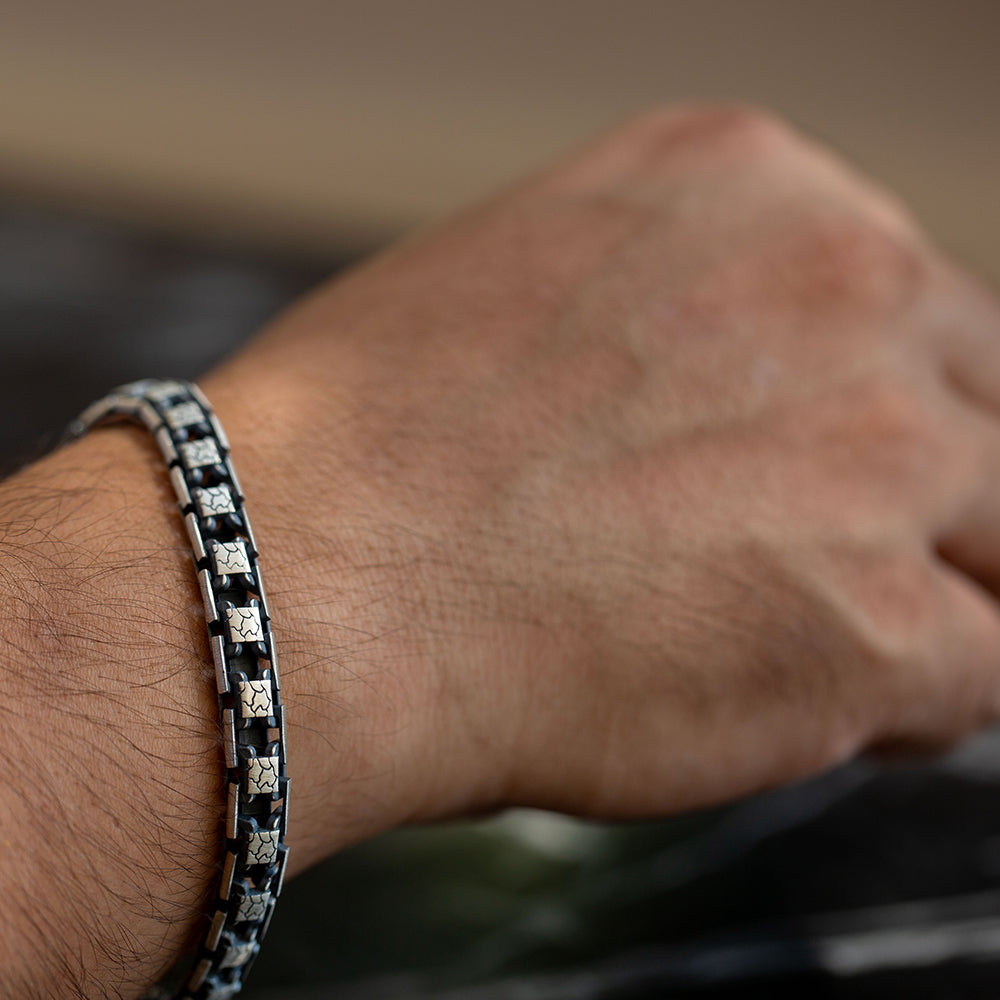 925 Sterling Silver Men Heavy Engraved Chain Bracelet