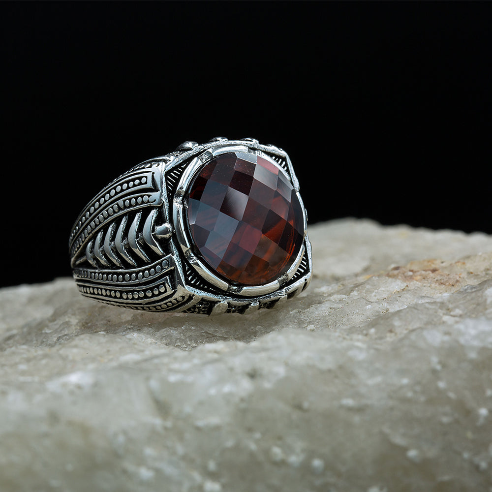 Anillo de plata para hombre con piedras preciosas de rubí y granate redondo hecho a mano