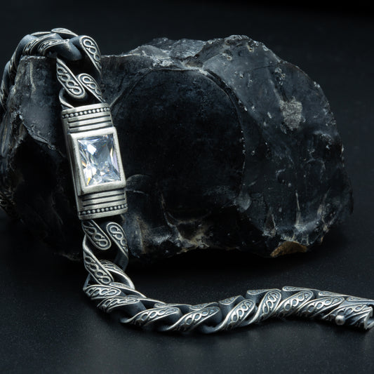 Men Handmade Engraved Square Moissanite Stone Cuban Chain Bracelet