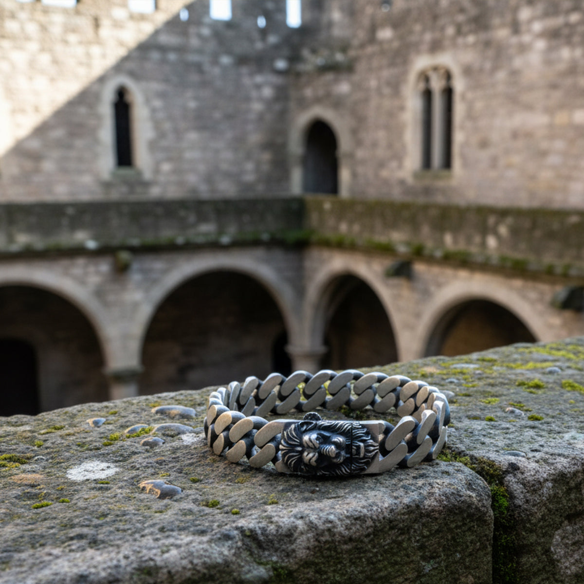 Sterling Silver Leon Figured Zodiac Curb Chain Bracelet