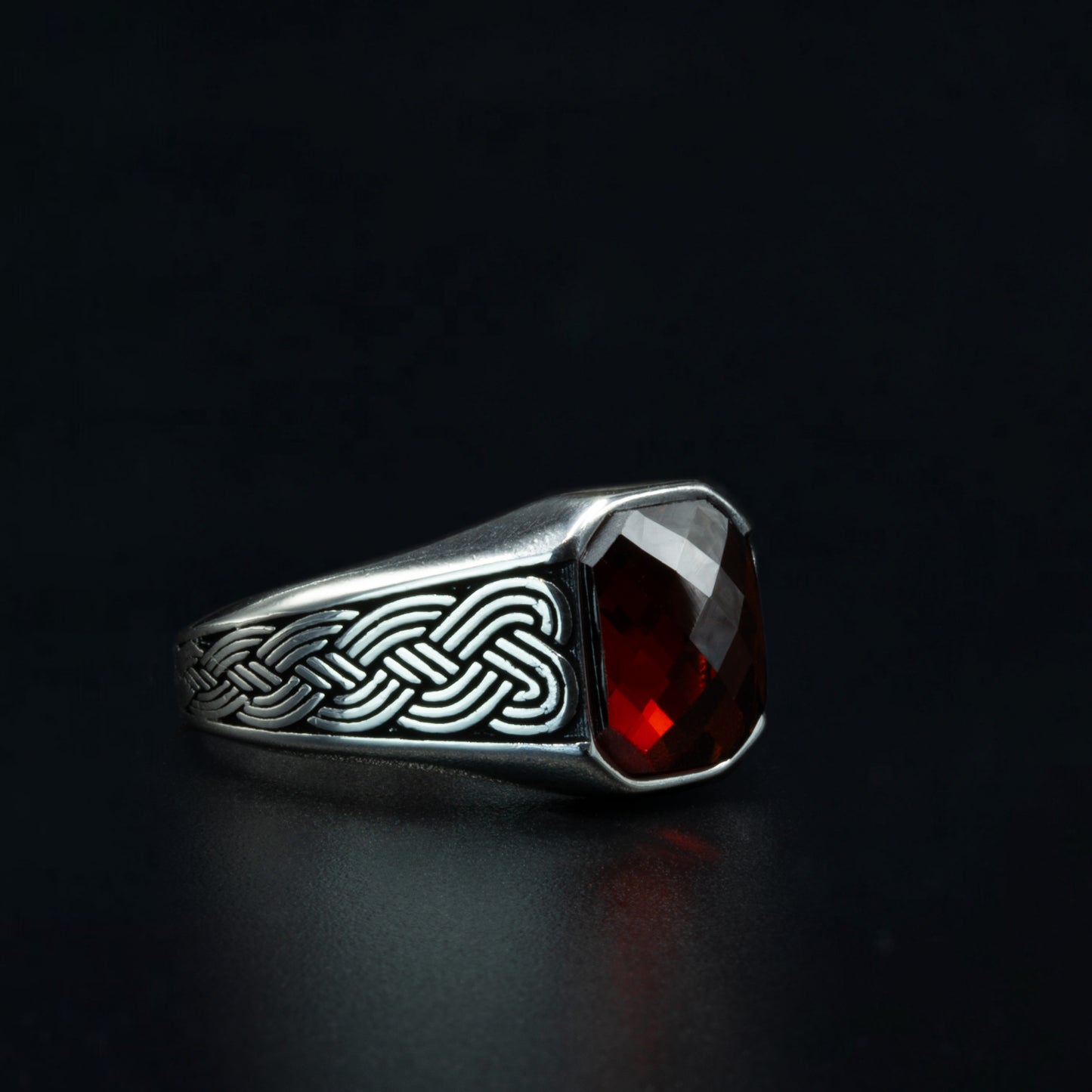 Men Silver Minimal Garnet Ruby Gemstone Ring