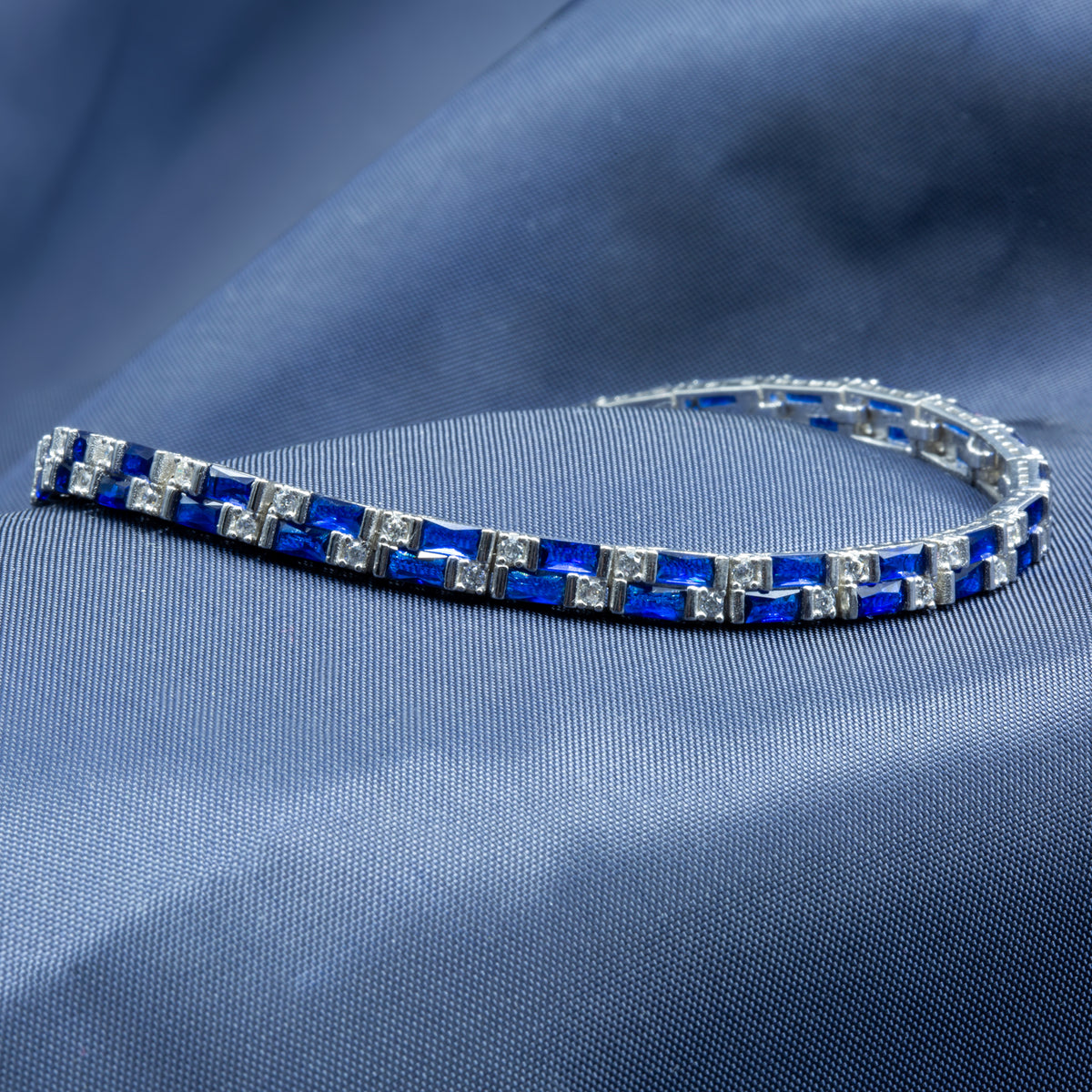 Luxuriöses, elegantes Herren-Tennisarmband aus 925er Sterlingsilber mit Saphir