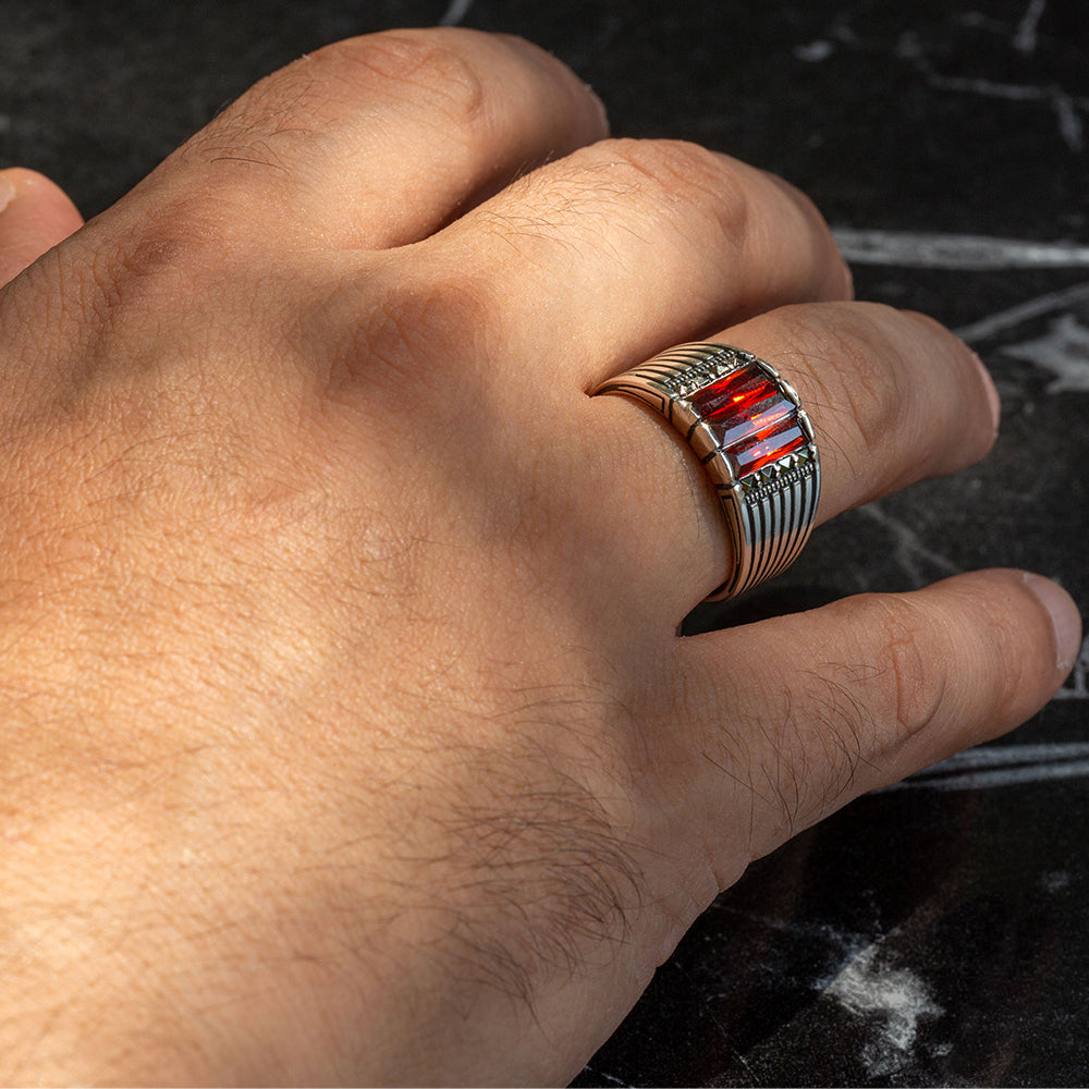 925er Silberring mit Granat und Rubin für Herren – minimalistisch