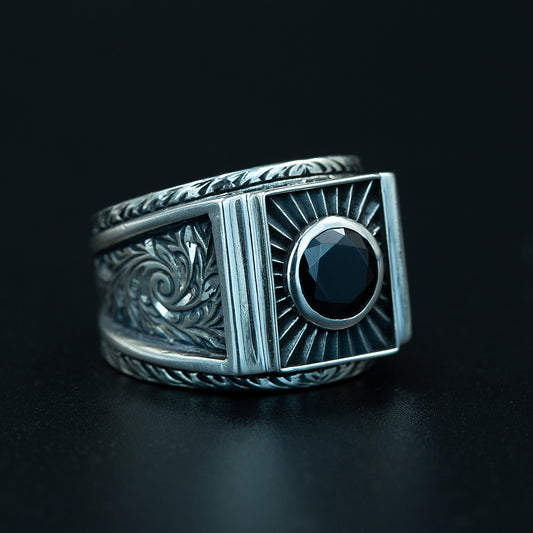 Men Silver Engraved Black Onyx Gemstone Signet Ring