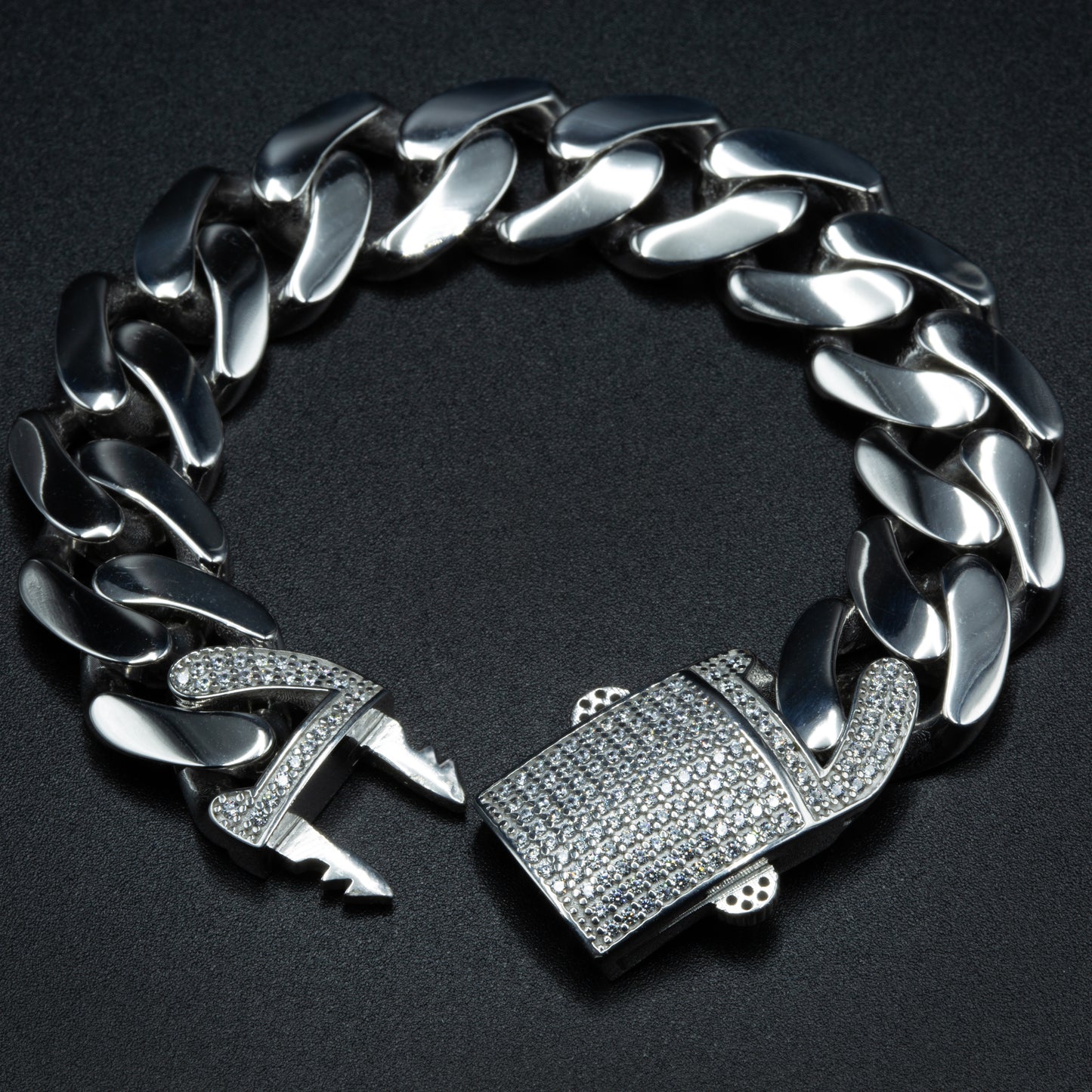 Solid 925 Silver Men Iced Out 16mm Curb Chain Bracelet
