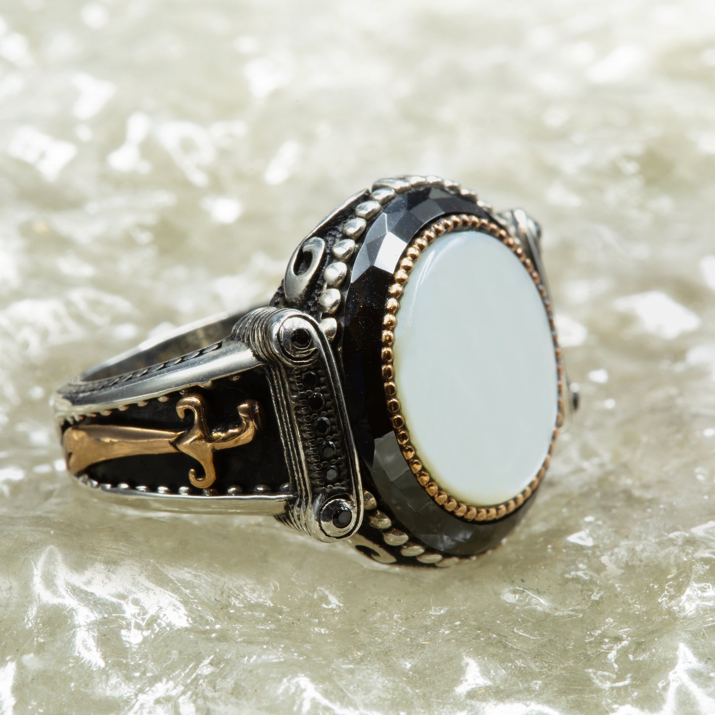 925 Silver Mother Of Pearl Gemstone Sword Pattern Ring