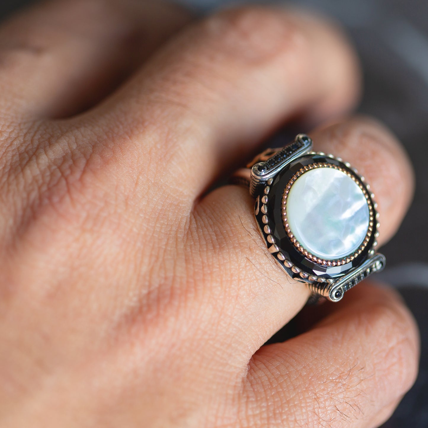 925 Silver Mother Of Pearl Gemstone Sword Pattern Ring