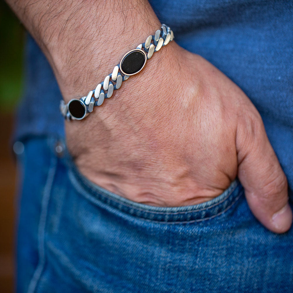 Men Silver Gourmet Curb Chain Onyx Bracelet