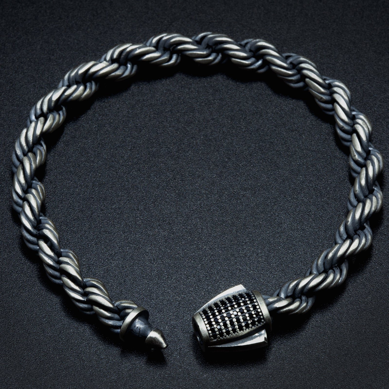 Pulsera de cadena de cuerda con piedra negra de plata de ley 925