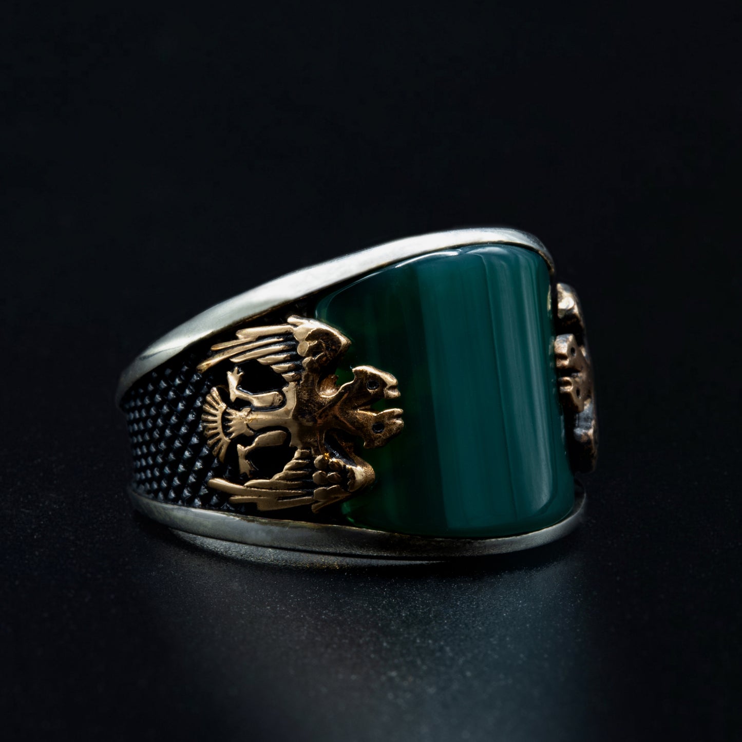 925 Silver Emerald Gemstone Double Eagle Signet Ring