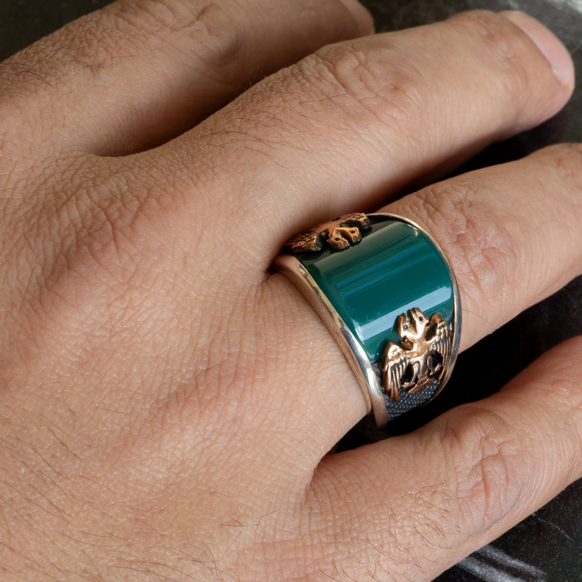 925 Silver Emerald Gemstone Double Eagle Signet Ring